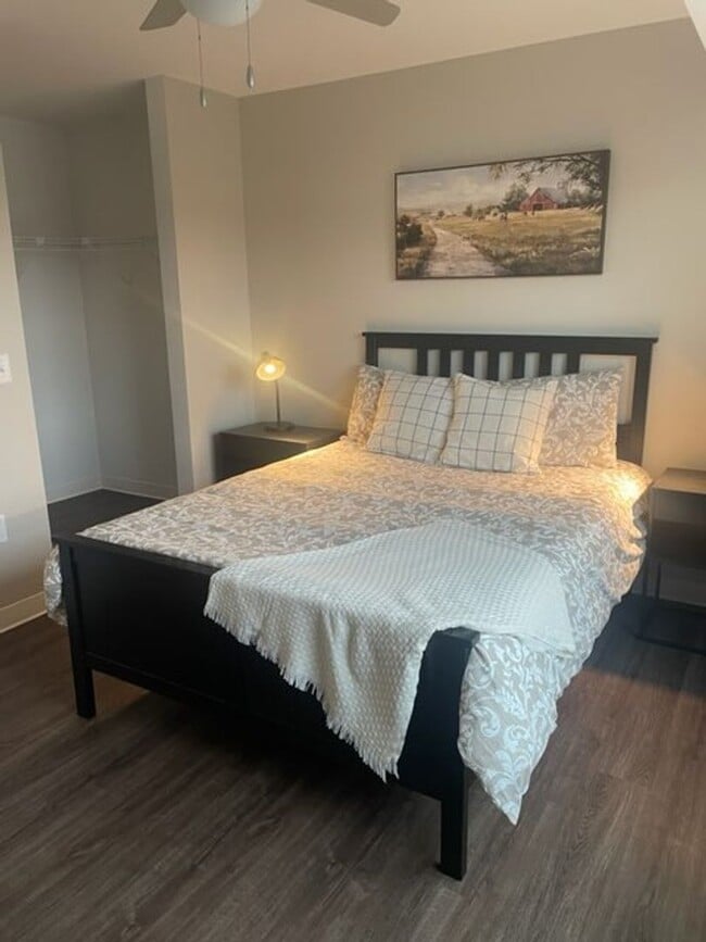 Interior Photo - The Heights I - Apartments