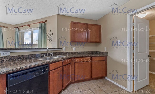 Building Photo - 8821 Moon Rise Ct