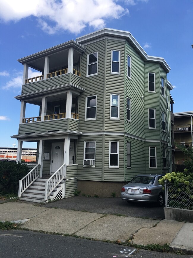 Building Photo - 19 New Hampshire Ave