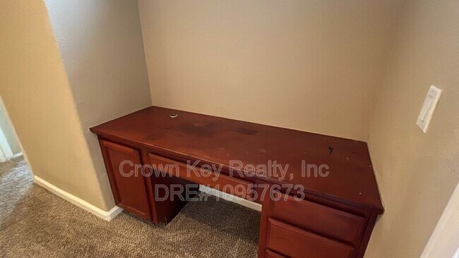 Foto del edificio - 2428 Chambers Ct