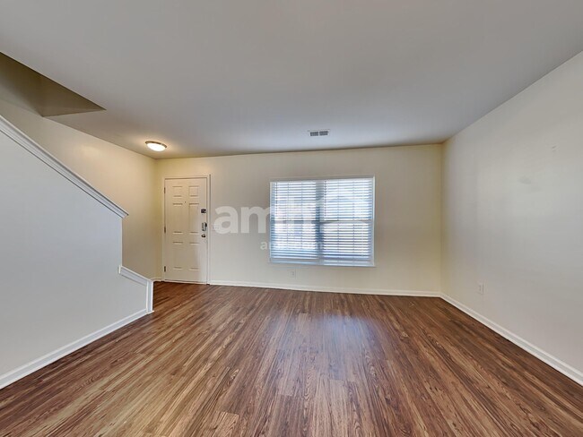 Foto del edificio - 3007 Crusades St