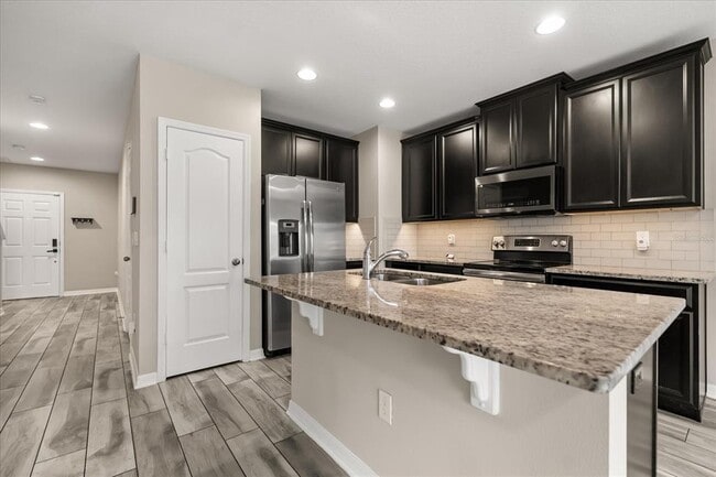 Building Photo - 1155 Water Iris Wy