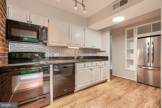 Building Photo - 5390 Smooth Meadow Way