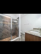 Building Photo - 573 Disa Dr