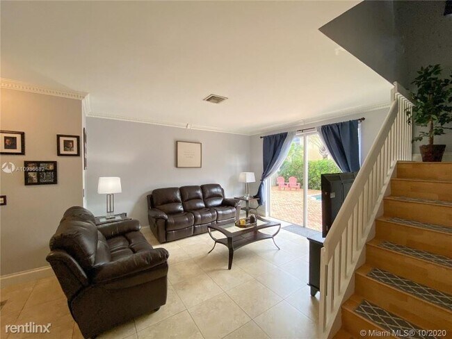Building Photo - 3 br, 2.5 bath House - 15160 SW 49th Ct