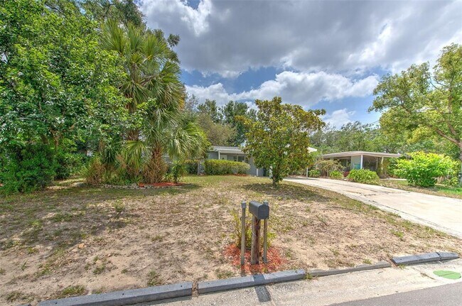 Building Photo - 1511 Meridel Ave
