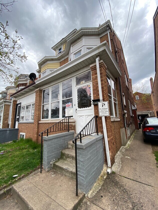 Primary Photo - 120 Dayton St