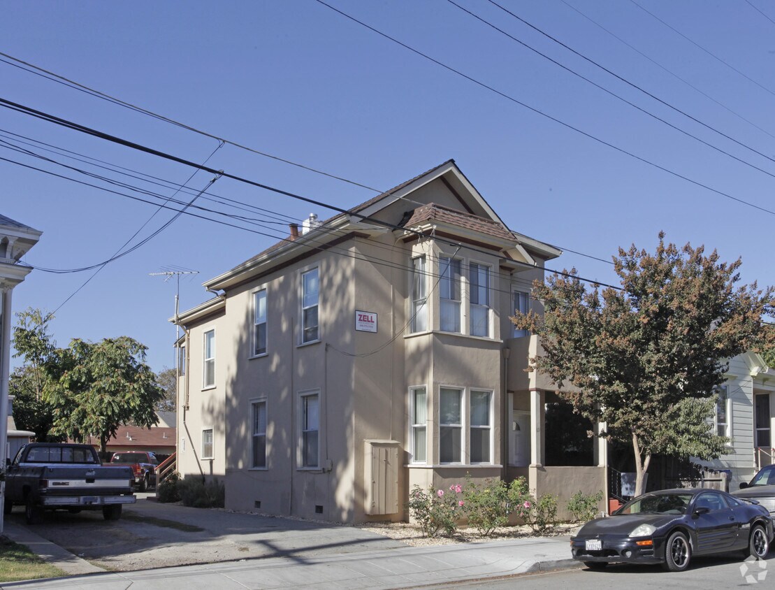 Primary Photo - 69 N 12th St