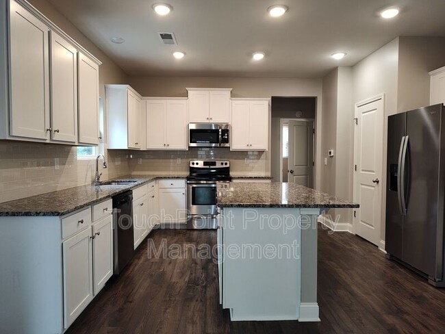 Building Photo - 9415 Segundo Ln