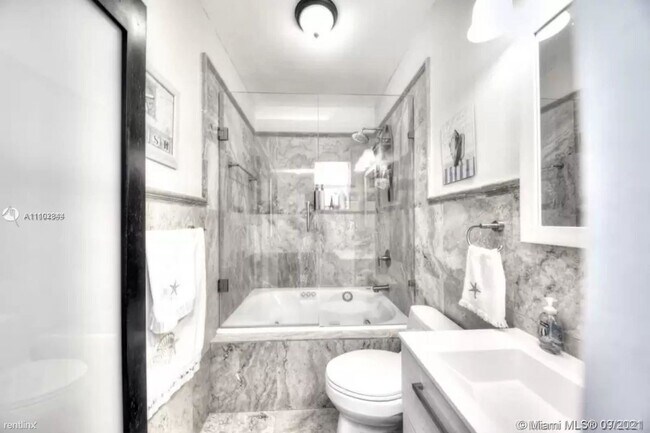 Building Photo - 4 br, 2 bath House - 2264 SW 16th Ter