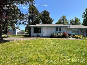 Building Photo - 124126-126 SW Edgefield Ct