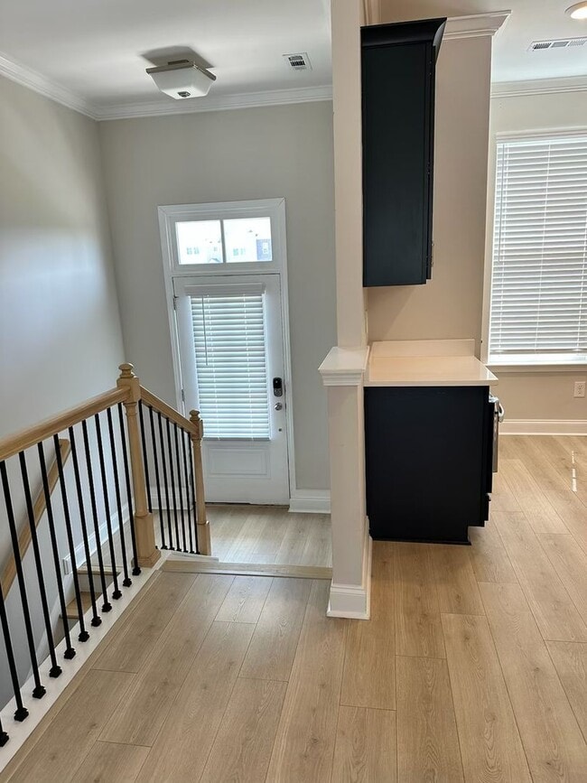 Building Photo - Carothers Farms Beautiful 4 Bedroom Townhouse