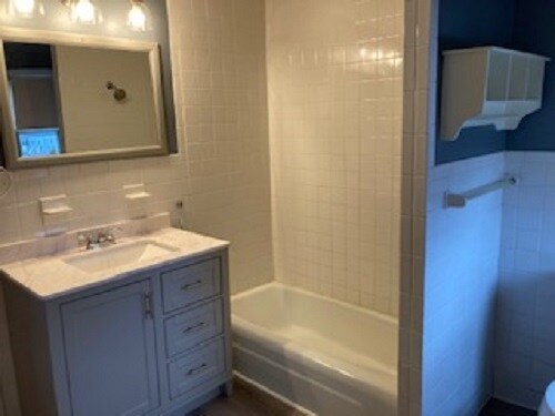 Bathroom - 111 State St