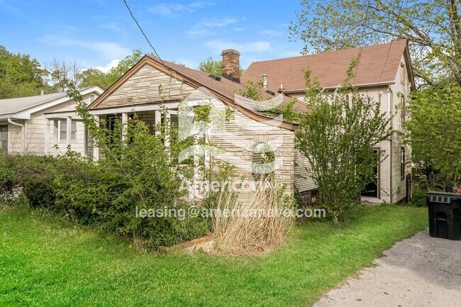 Building Photo - 1537 Taylor Ave