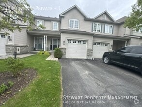 Building Photo - 18 Midwood Private