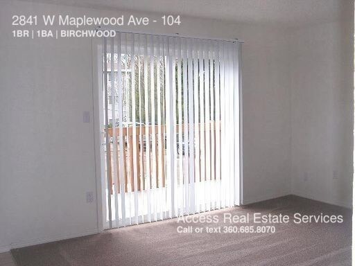 Foto del edificio - 2841 W Maplewood Ave