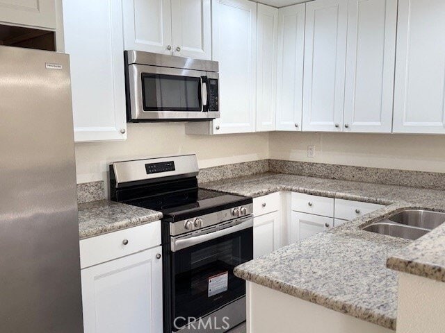 Foto del edificio - 45225 Sunset Ln