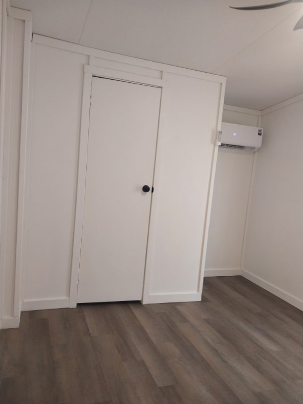 Building Photo - 315 Old Valley Rd