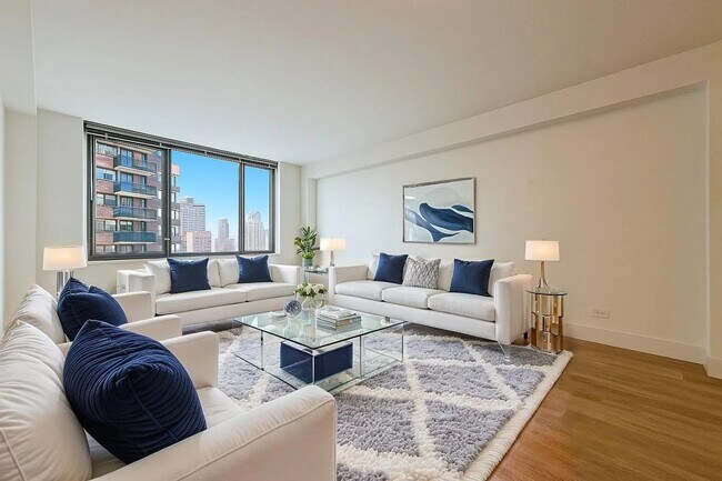 Building Photo - 1735 York Ave