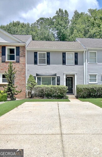 Building Photo - 210 Flat Creek Ct