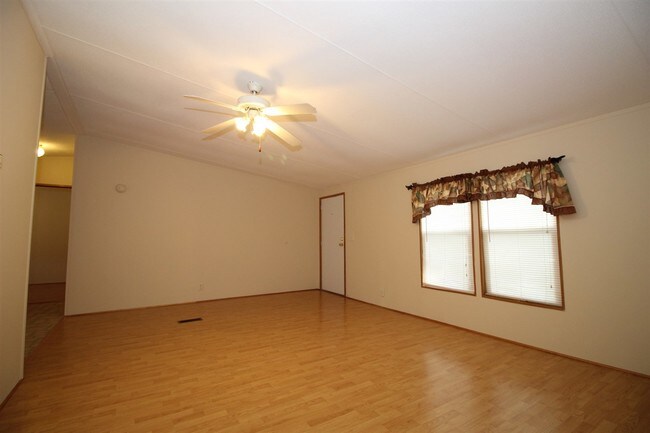 Foto del edificio - 3975 Bungletown Rd