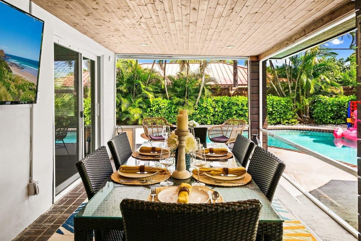 Foto principal - 1949 Windward Dr