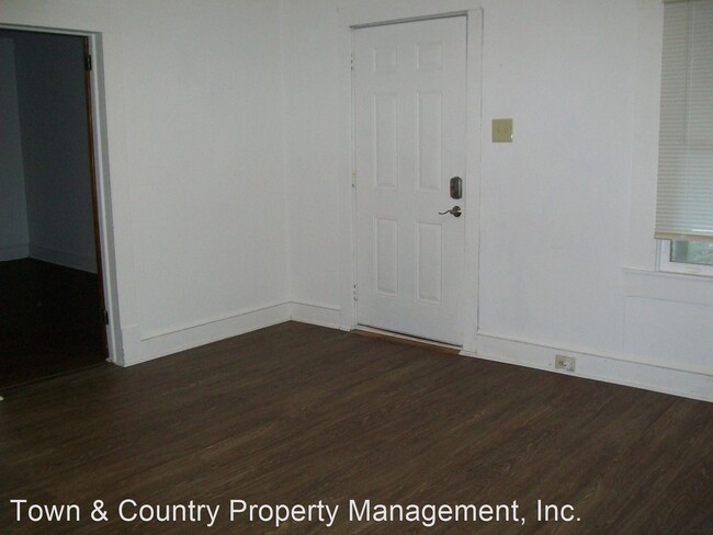 Foto del edificio - 2 br, 1 bath House - 853 E. Cambridge Ave