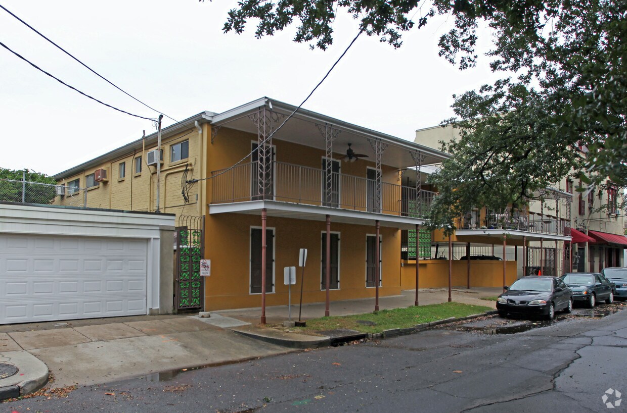 Building Photo - 511 Esplanade Ave
