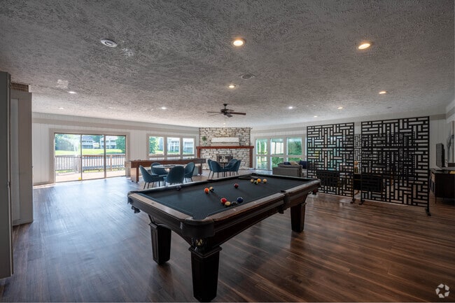 Clubhouse - Eagle Creek