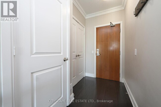 Photo du bâtiment - 88 Broadway Ave