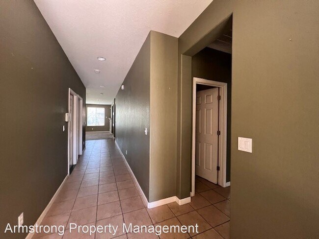 Foto del edificio - 3 br, 2 bath House - 3224 W. Delta