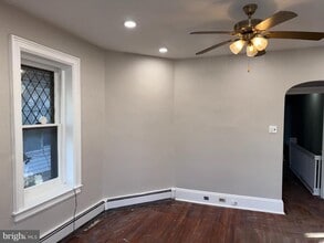 Building Photo - 645 E High St