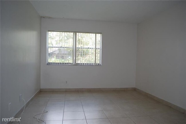Building Photo - 3552 NW 114th Ln