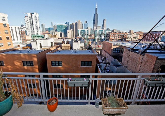 Building Photo - 111 S Morgan St