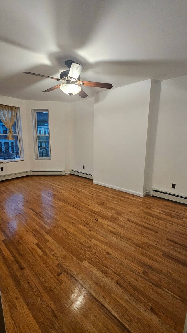 Foto del edificio - 749 Kelly St