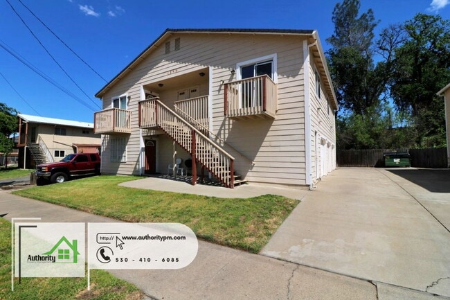 Foto del edificio - 1549 Bruce Dr