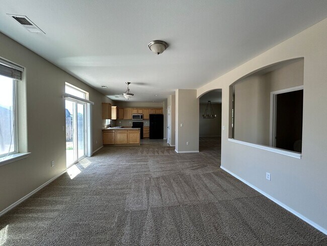 Foto del edificio - Home in Antler Ridge Community-Redmond