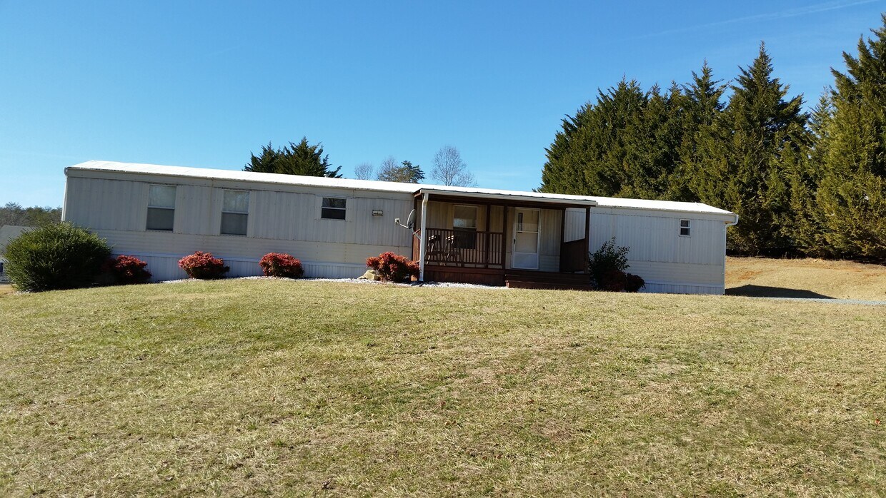 Primary Photo - 1104 Capella Rd