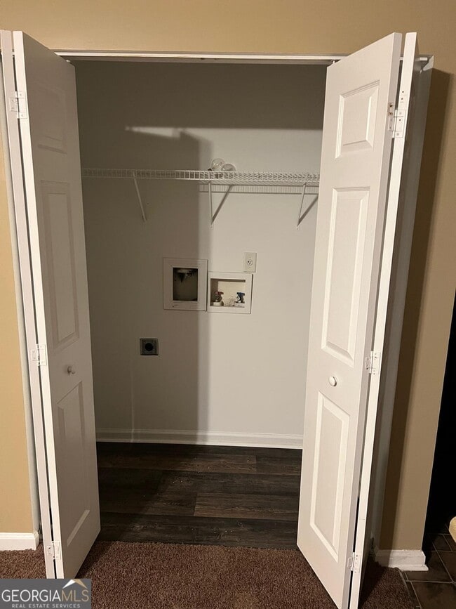 Building Photo - 7600 Rutgers Cir