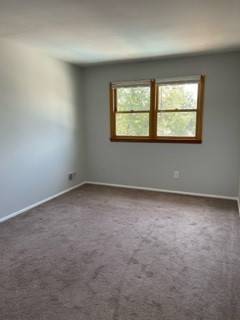 Building Photo - 210 Giffords Ln