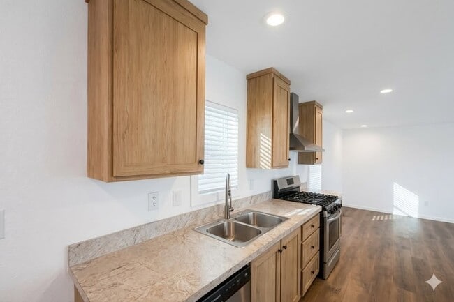 Foto del edificio - 2627 S Lamb Blvd