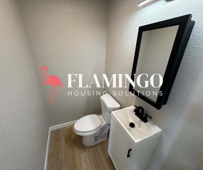 Photo - 221 Hickory St House