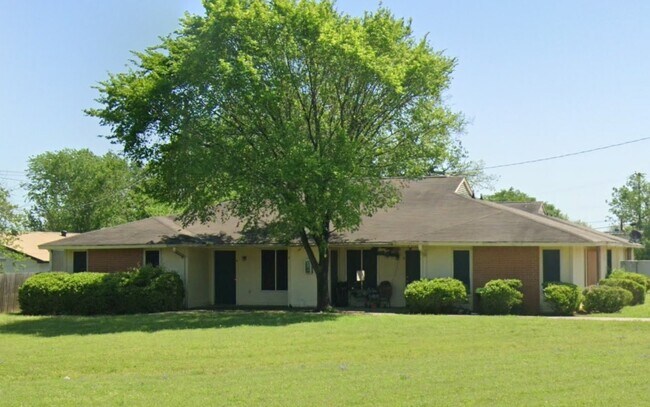 Foto del edificio - 920 E Sumpter St