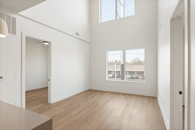 Foto del edificio - 1090 Haysboro Ave