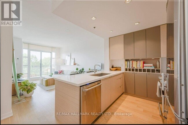 Building Photo - 88 Colgate Ave