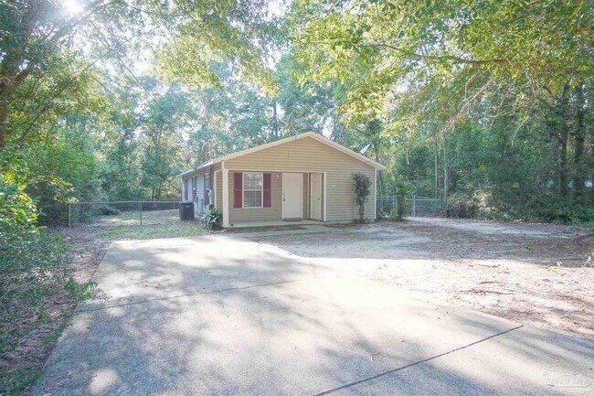 Building Photo - 4121 Woodfin Cir