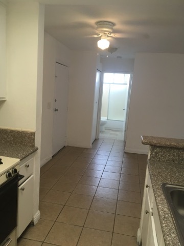 Primary Photo - 14745 Blythe St