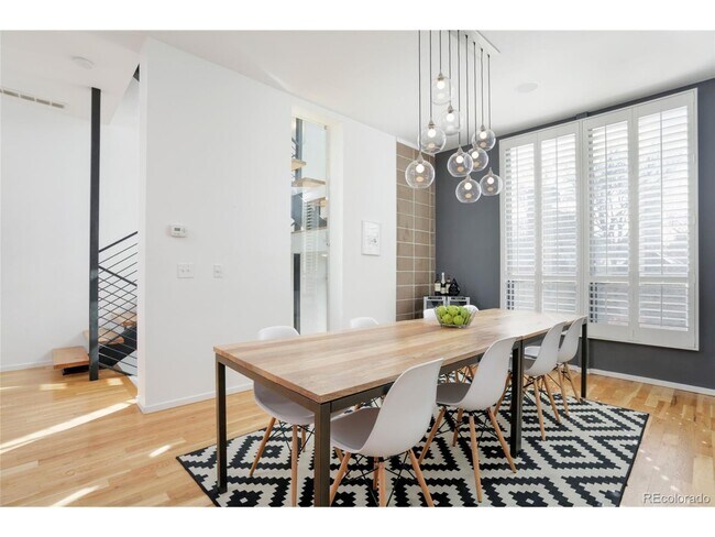 Foto del edificio - 441 24th St