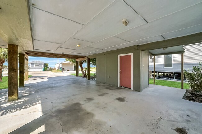 Building Photo - 2507 Bay Oaks Harbor Dr
