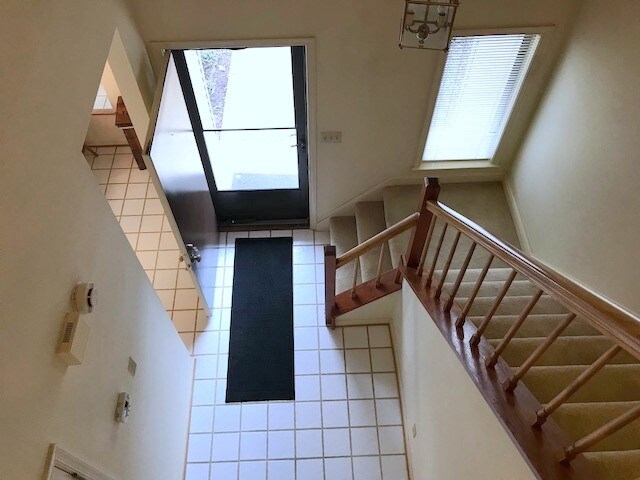 Foto del edificio - 951 Pebblecreek Ct